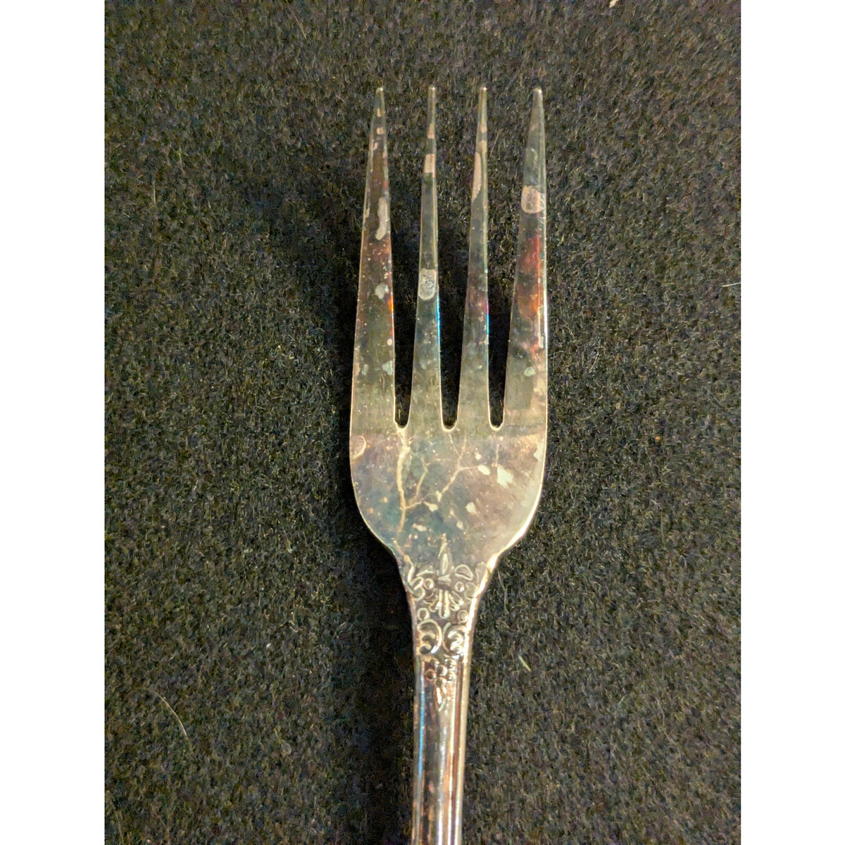 Vintage Ekco Eterna Lillianne Silverplate Dinner Forks Set of 4 Korea