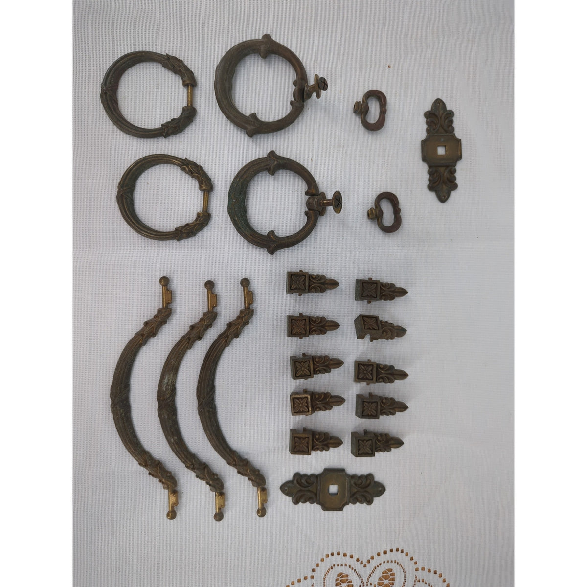 9 Pulls Brass Hardware Vintage Keeler Brass Co. Ornate Drop Pulls Dresser Lot
