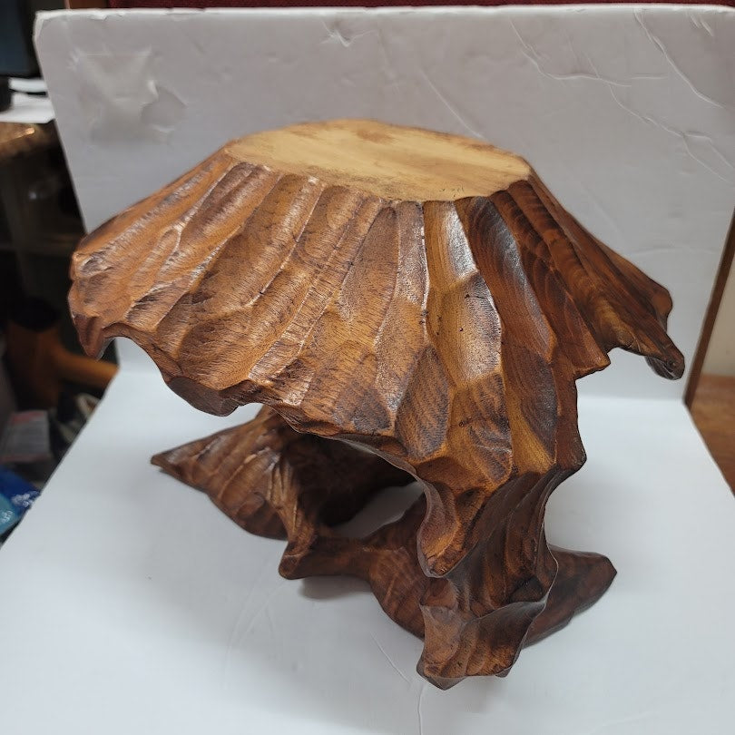 Vintage Hand Carved Burl Wood Rustic Leaf Shaped Basket W/ Handle MCM Brutalist
