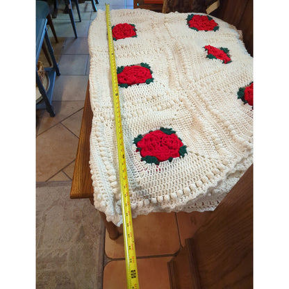 Handmde 96" x 116" King Rose 3D Blanket w/3 pillows white red green Afghan