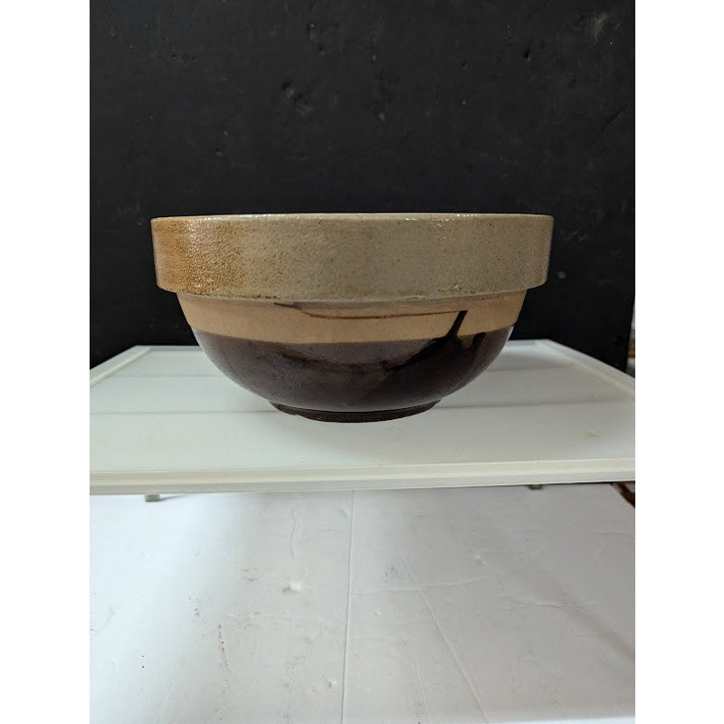 Vintage Brown Salt Glaze Stoneware Mixing Bowl 8.5” slotted rimmed bottom