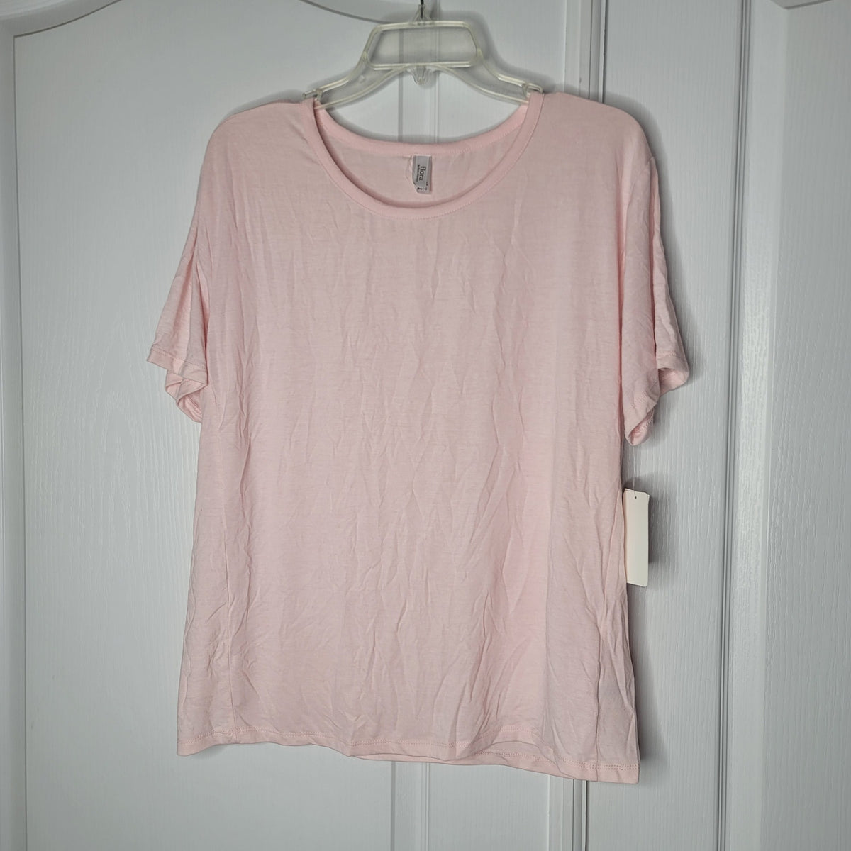 Flora XL lightweight short sleeve casual Light Pink top