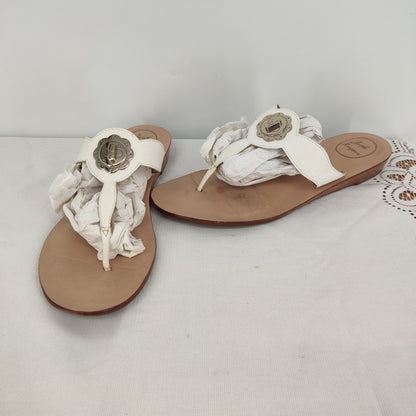 Jack Rogers White Platinum Medallion Flat Sandals Size 10 Preppy Resort