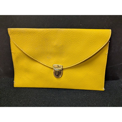 Vegan Pebbled Leather Conververtible Clutch Purse Shoulder Bag gold chain clasp