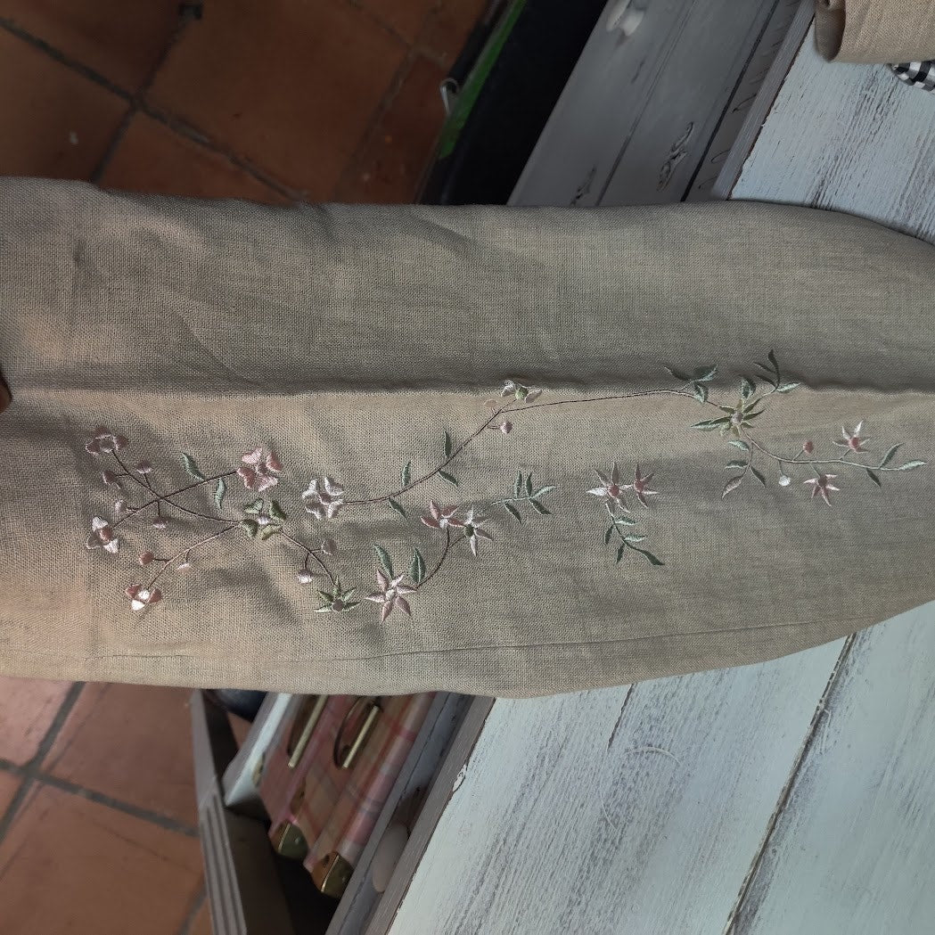 Donna Morgan Vintage Tan Linen Embroidered Pants Coastal Luxury High Waist 4
