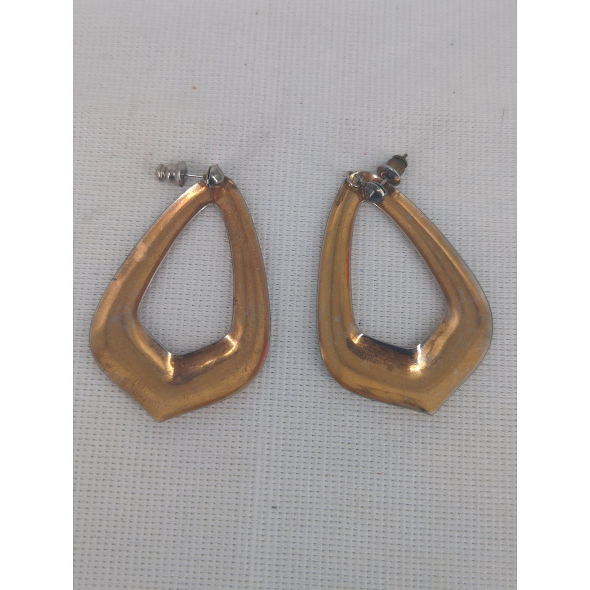 Vintage Gold-Tone Teardrop Post Earrings Modernist Geometric 1980s Glam