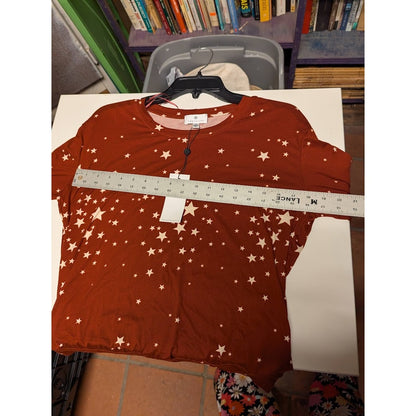 Socialite Size Small long sleeve Tee brown with Stars Loungewear