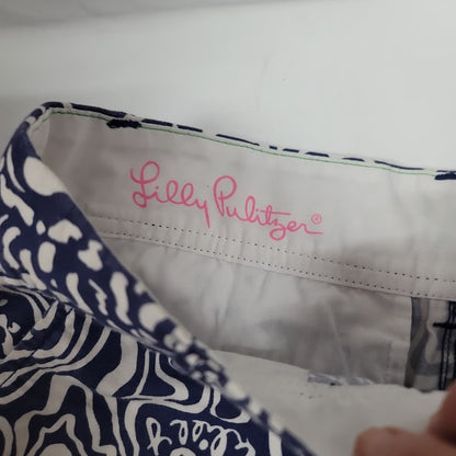 Lilly Pulitzer Womens Size 00 The Walsh Short Blue White Hidden Waves