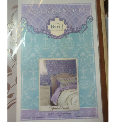 Royal Design Studio "Splendor Damask" Wall Stencil (7106) - 20.15"w x 32"h
