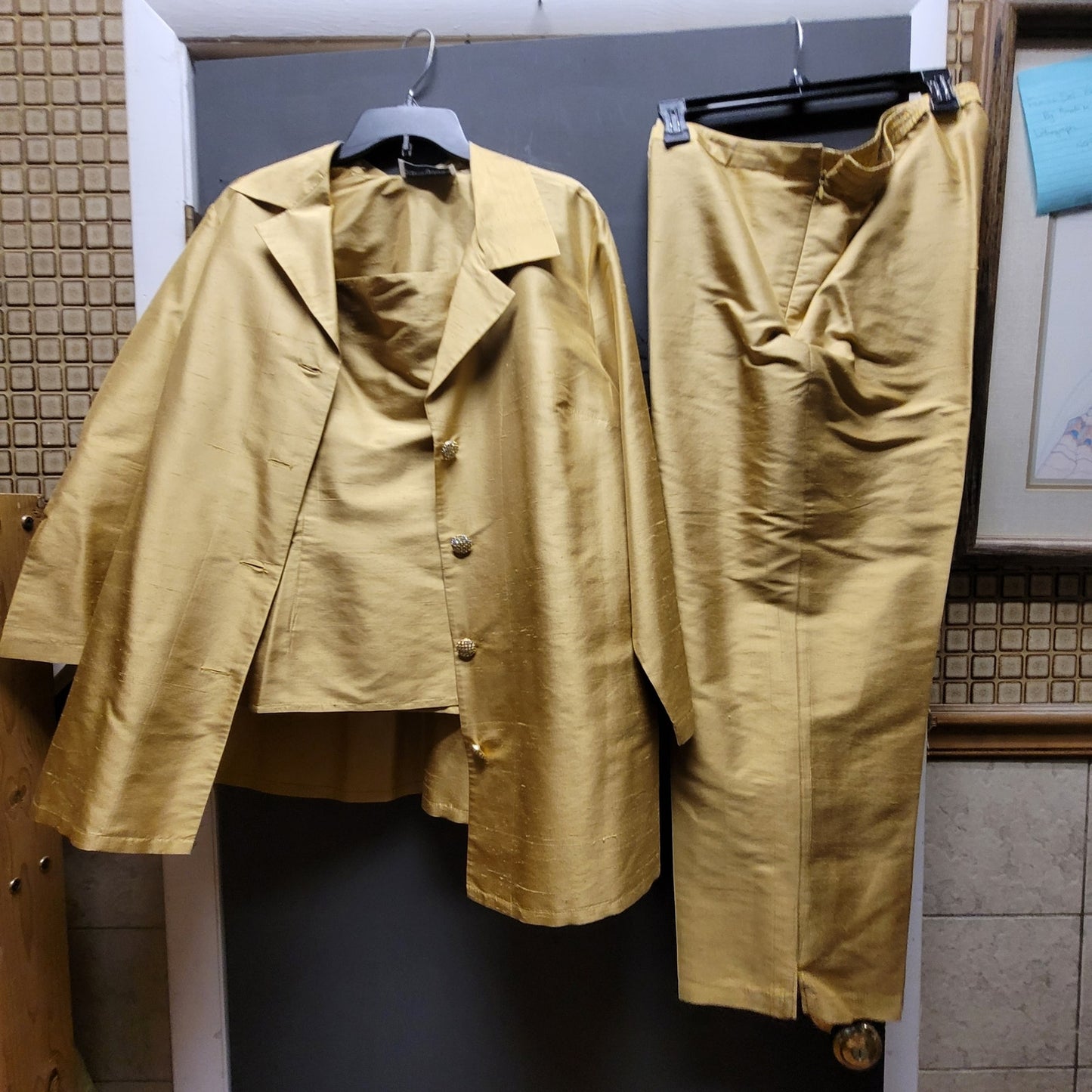 3 pc. Size XL Raw Silk Gold Pantsuit Bloomingdale's Vintage Jeweled Glamour