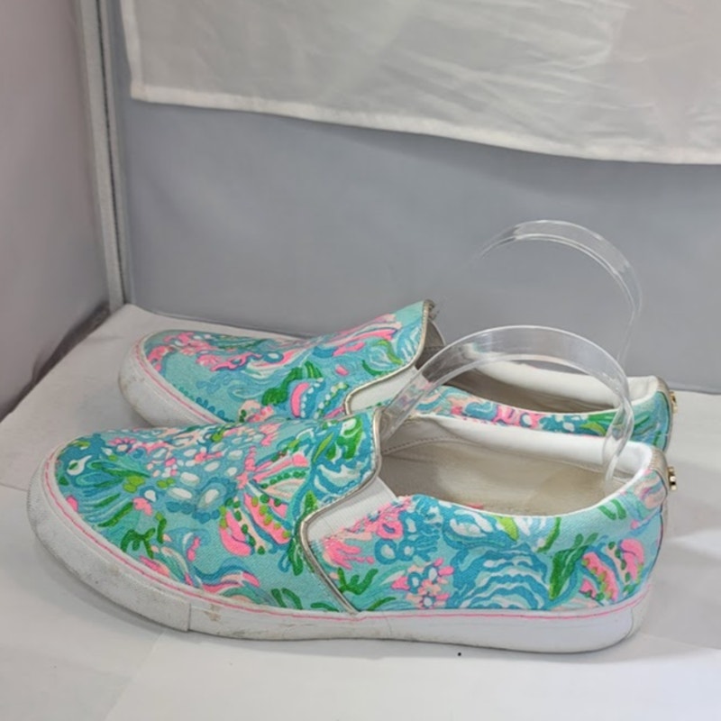 Lilly Pulitzer Julie Sneaker Color Blue Ibiza Cabana Cocktail Size 10 slide on