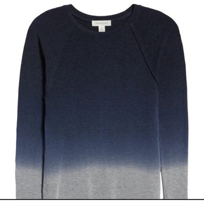 Treasure & Bond Curved Hem Tee Navy gray Ombre Size Large cozy soft long sleeve