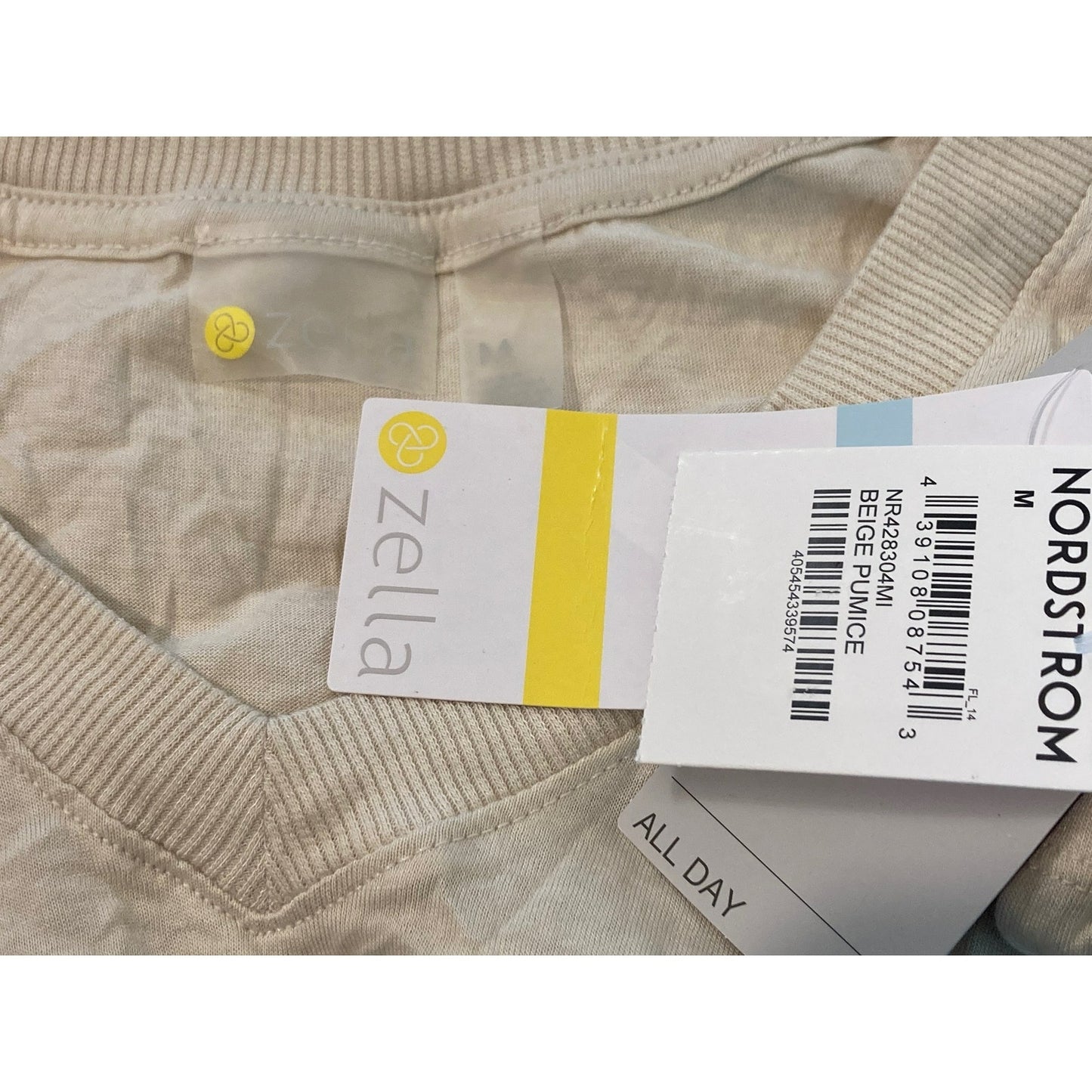 NWT Zella All Day Oversize Silky Soft T-Shirt Size Medium In Beige Pumice