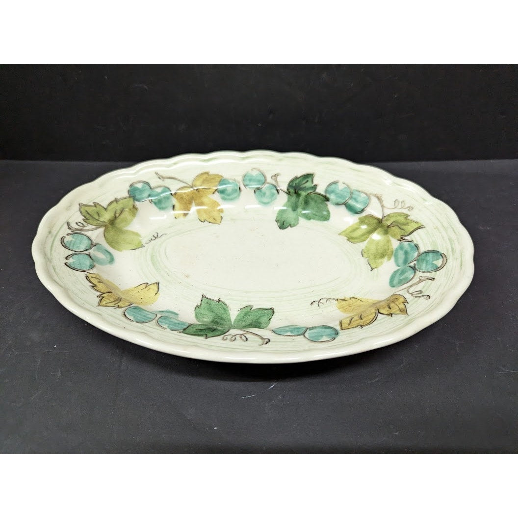 RETIRED Vineyard by Metlox Poppytrail Vernon 9" x 7" Oval serving plate platter