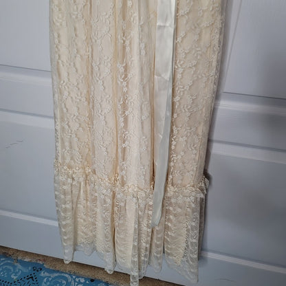 Vintage Lace Overlay Spaghetti strap satin bow Tiered bottom Prom wedding formal