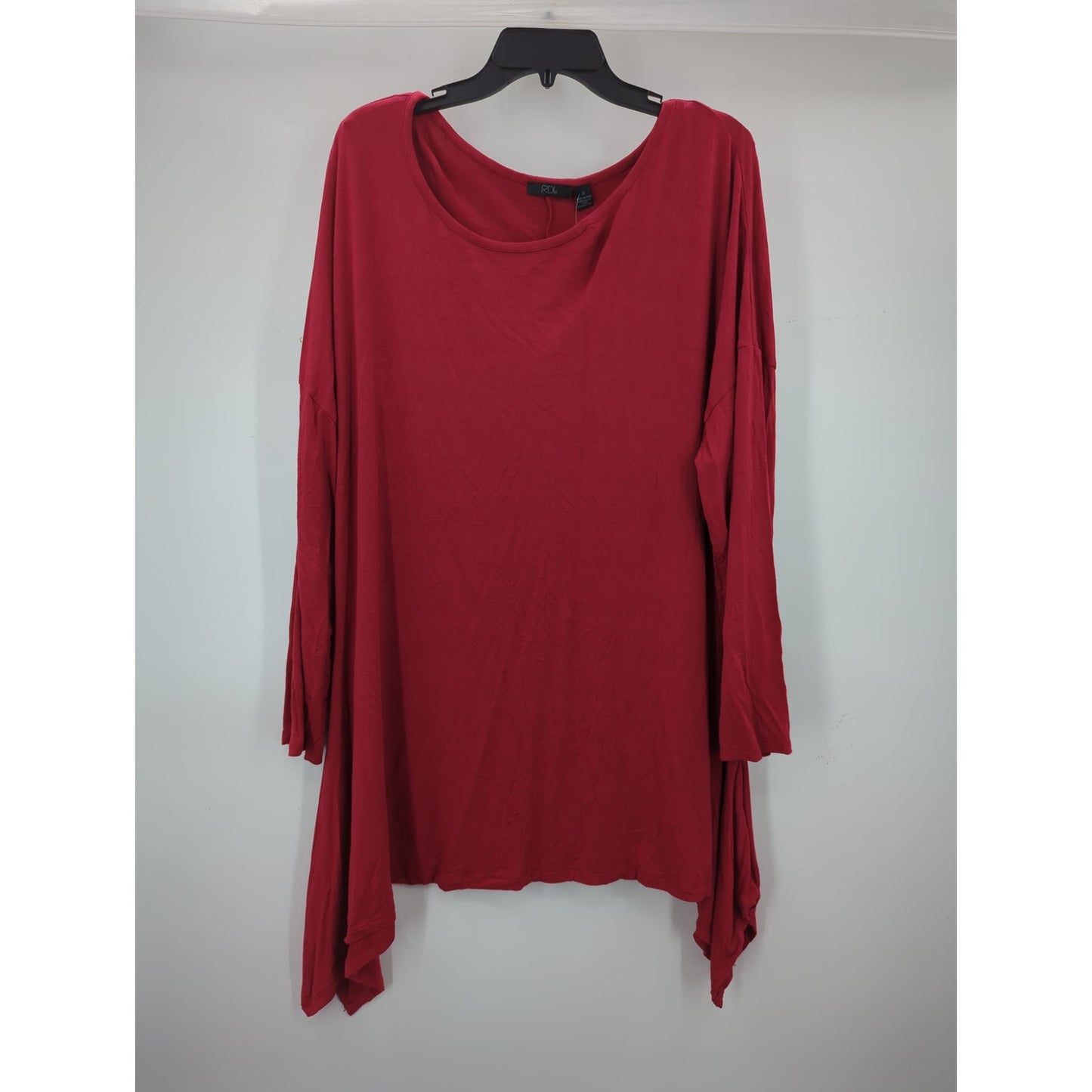 RDI Women's NWT Size 3X Red Hanky Hem Tunic Top Sharkbite Soft Knit