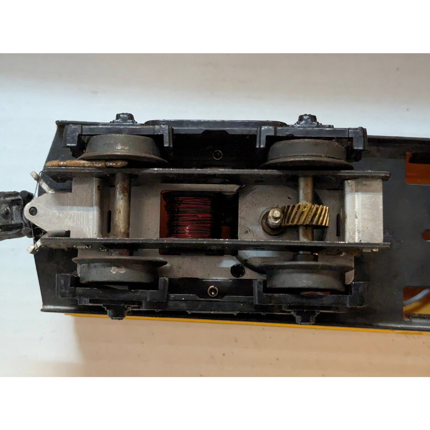 Vintage Lionel 221 Rio Grande ALCO Diesel Locomotive Yellow Black O Gauge