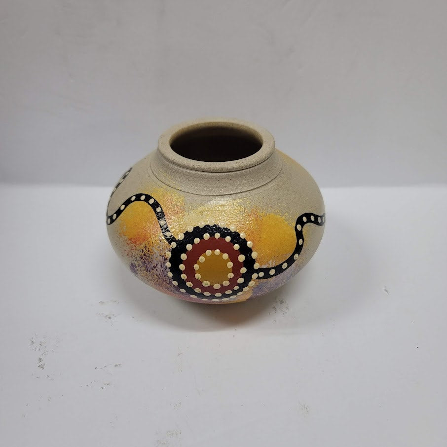 Australia Aboriginal Art Pottery Vase, Kangaroo Signed LB Small mini Vintage