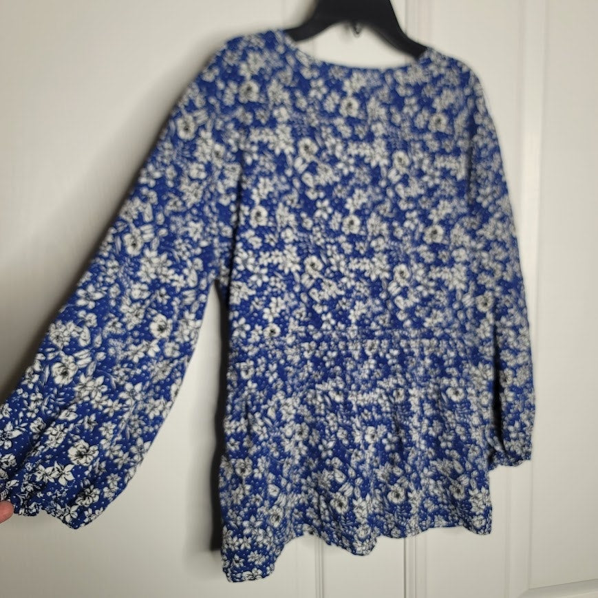 Max Studio London Floral Notch Long Sleeve Top Women’s Large NEW Tie Back Ruched