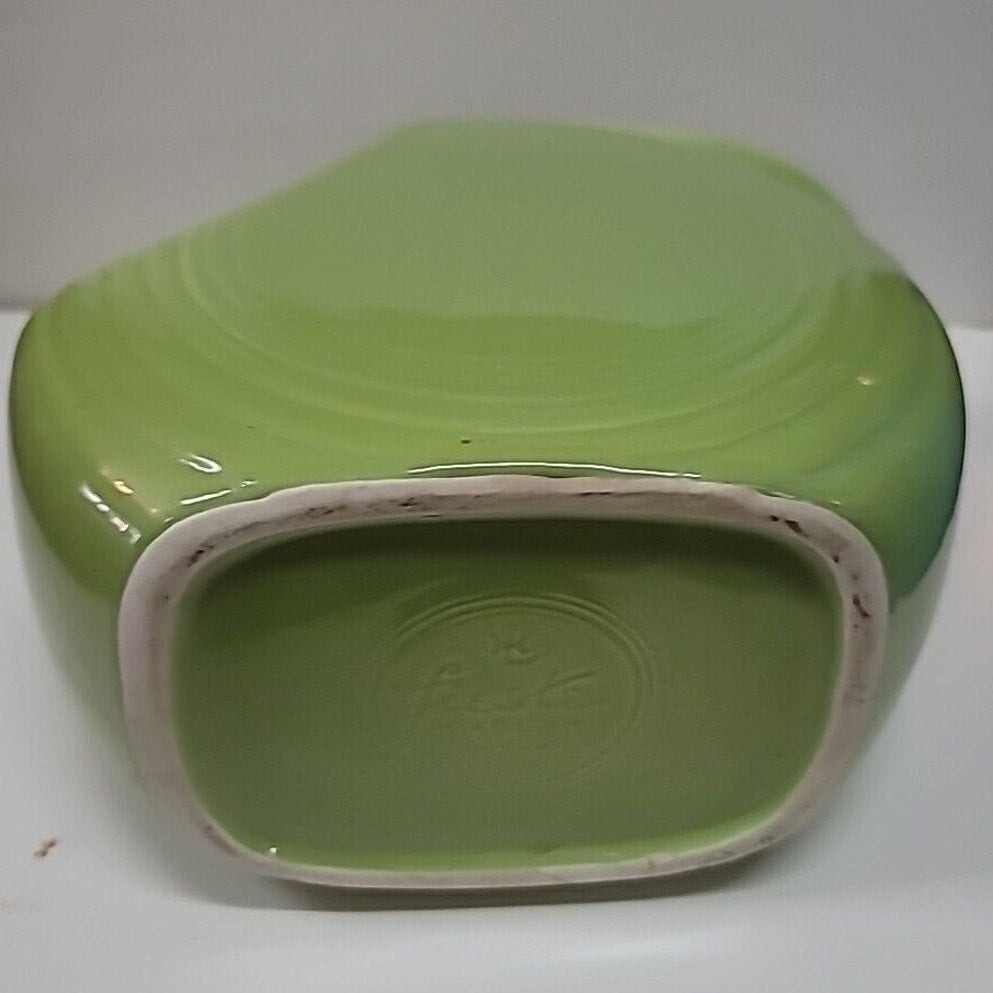 Fiestaware Fiesta Large Lemongrass Chartreuse Disk Pitcher 67oz Retired 1997-99