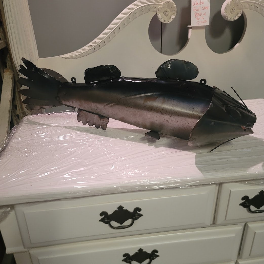 SECONDHAND SANDIES: 30" Large metal catfish hanging Decor Cabin Lakehouse Bait Shop