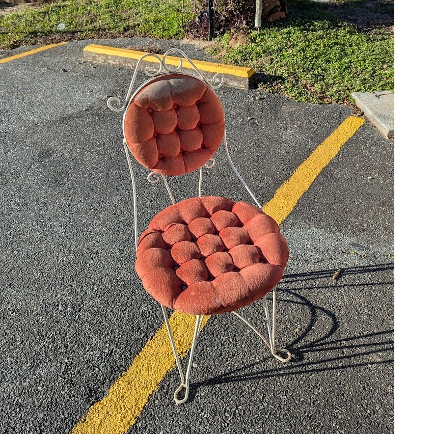Secondhand Sandies: Metal tufted vanity boudoir chair
