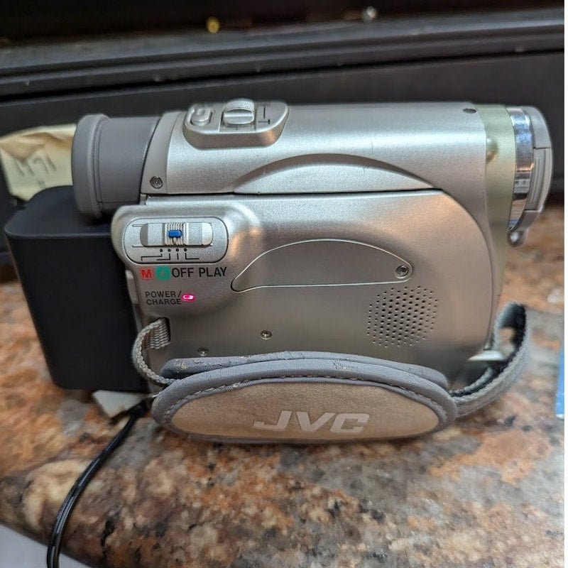 JVC GR-D200U video camera remote strap samsonite bag charger FOR PARTS OR PROPS