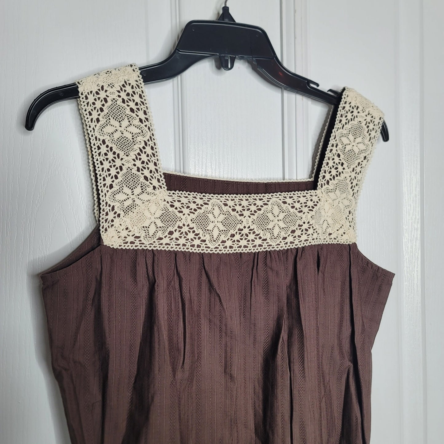 Laura Ashley brown dress NEW Womens Size 11 Brown Sleeveless Lace Detail belted