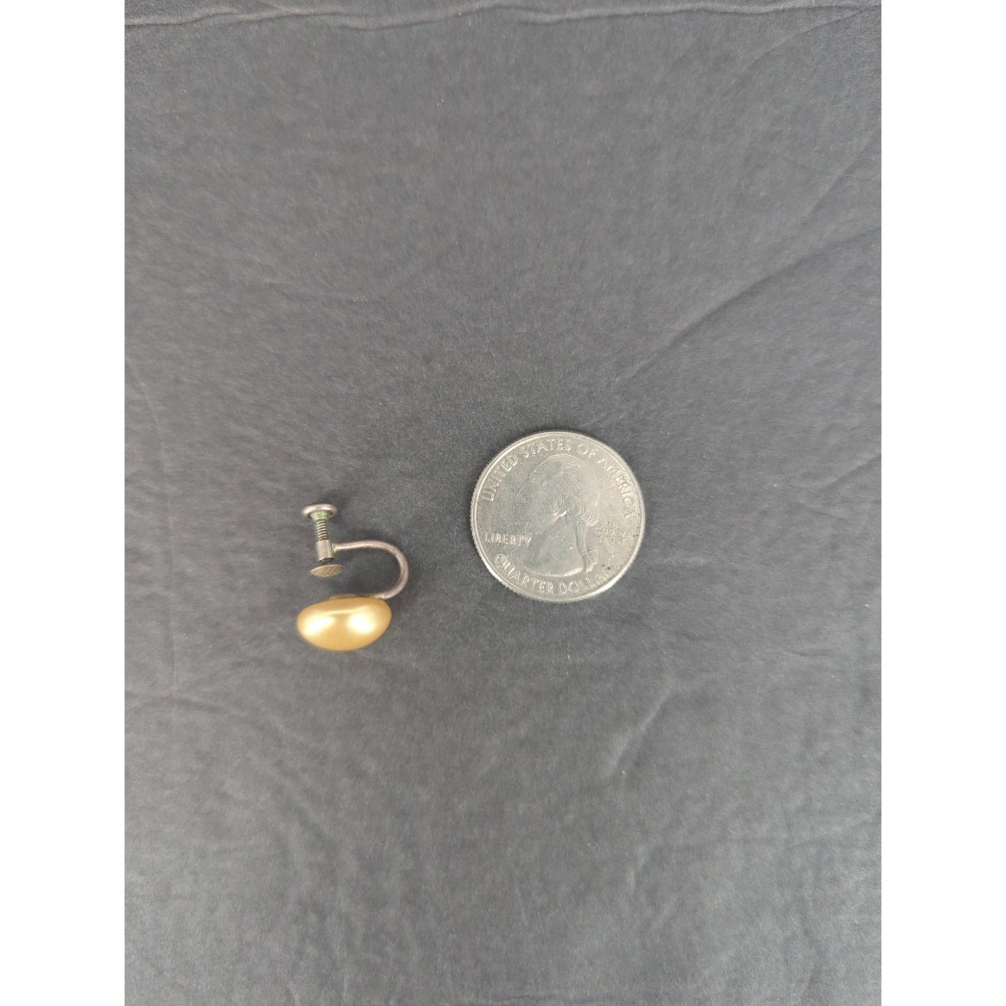 Vintage White Cream Faux Pearl Solitaire Screw Back Earrings Mid Century Retro