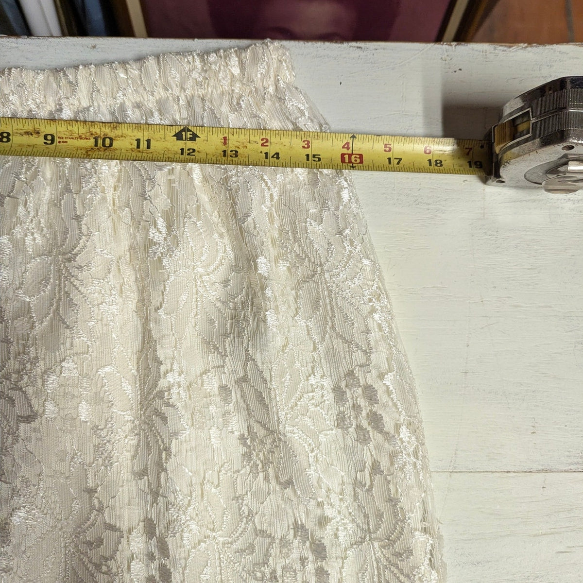 Vintage Mode Sara California Lace Skirt Suit Set Cream White Fringe Rayon Medium