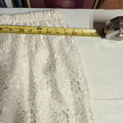 Vintage Mode Sara California Lace Skirt Suit Set Cream White Fringe Rayon Medium