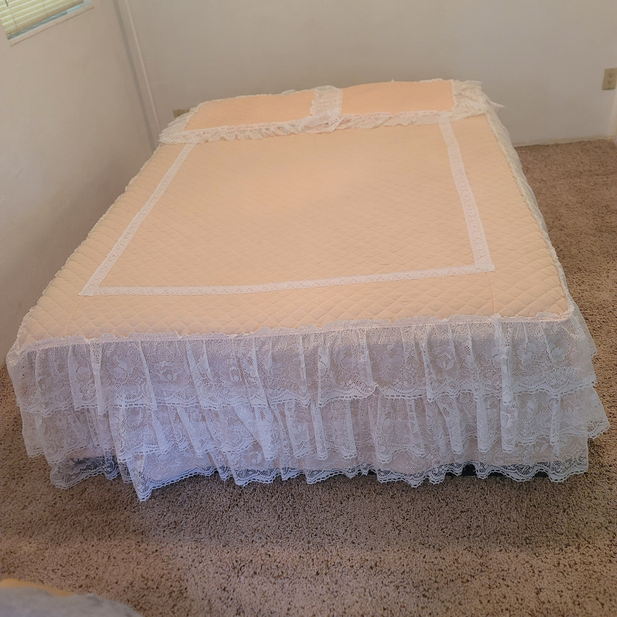 Vintage Peach double lace bottom skirt Coverlet & 2 matching Pillow shams queen
