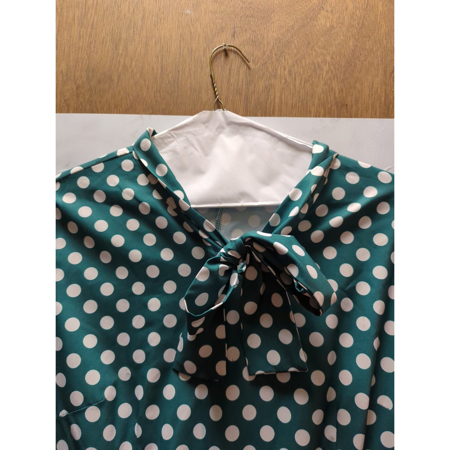 Vintage Kelly Green Polka Dot Pussy Bow Ruffle Hem Dress 16 Retro Pinup