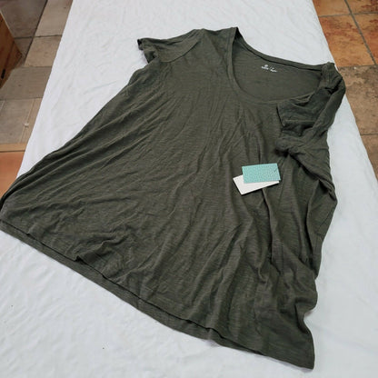 Susina Slub Slips on Over Head T-Shirt Short Sleeves Scoop Neck Grey Beluga 3x
