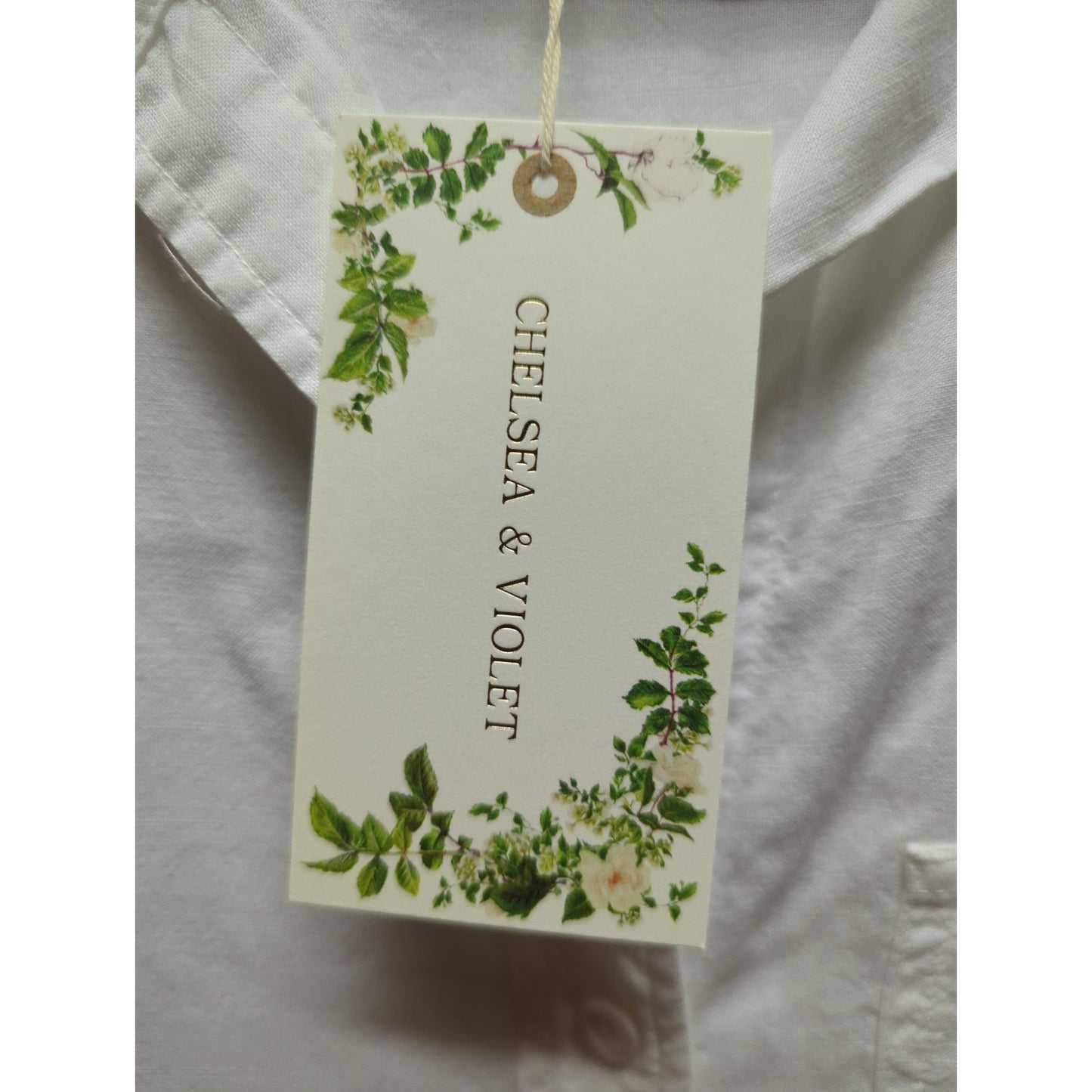 NWT Chelsea & Violet White Button Down Shirt Extra Small Classic Collar