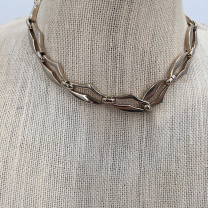 Vintage 1960s signed SPERRY scalloped silver tone choker necklace 10" Long
