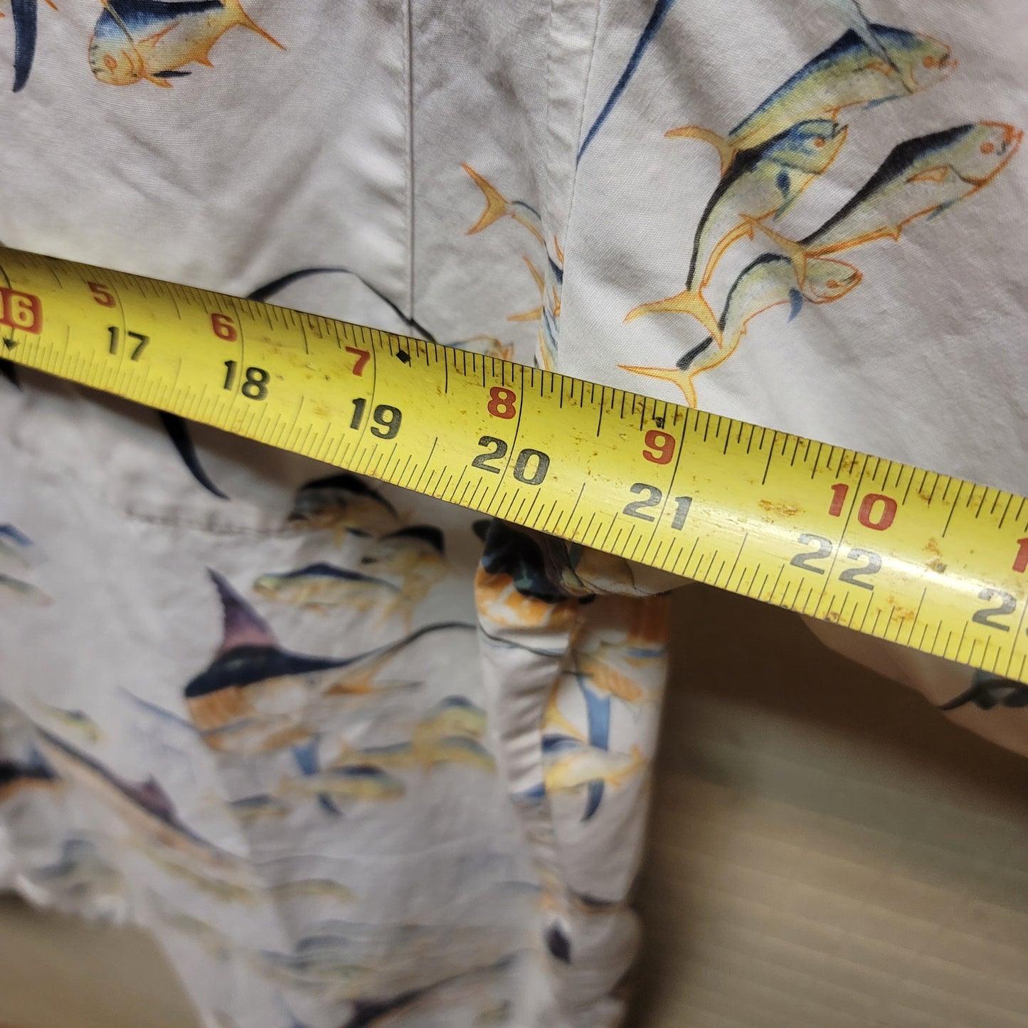 Guy Harvey shirt 100% Cotton Mens Large Short Sleeve Sailfish Shirt
