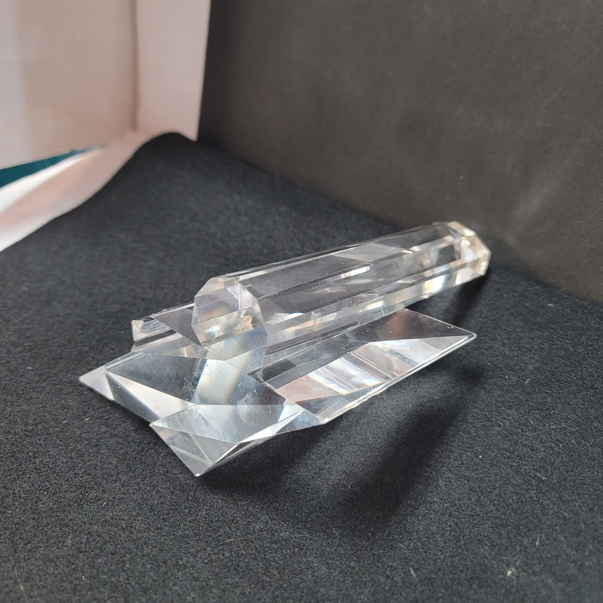 Architectural crystal glass sculpture VINTAGE MCM 80s City Skyline Ultra Modern