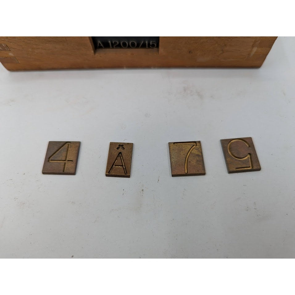 Gravograph Miscellaneous BRASS letters Typeset Printer 3/4" tall 2 LBS woodbox