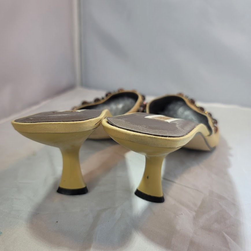 Marino boutique Womens Shoes Size 10 embellished cream dress mules kitten heel