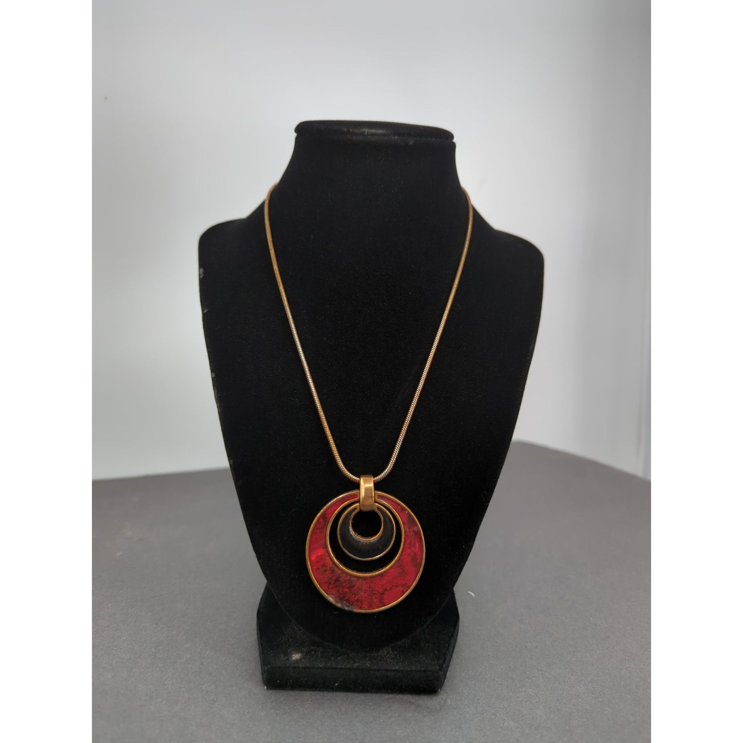 Vintage Necklace statement red green goldtone serpentine snake chain pendant