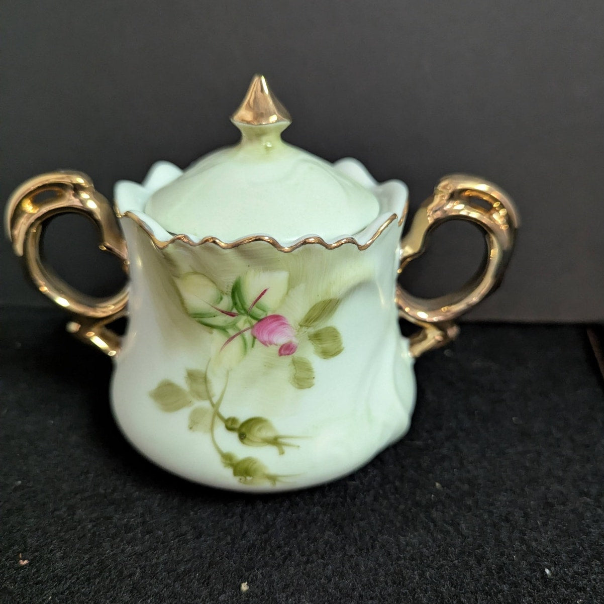 Vintage Lefton Green Rose Lidded Sugar Bowl Porcelain Gold Gilt 3066