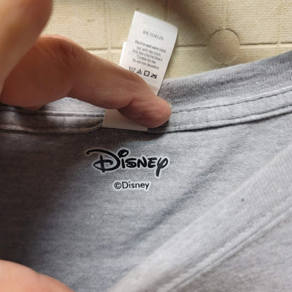 Disney Gray T-Shirt XL Dumbo Elephant Circus Short Sleeve Faded PreOwned