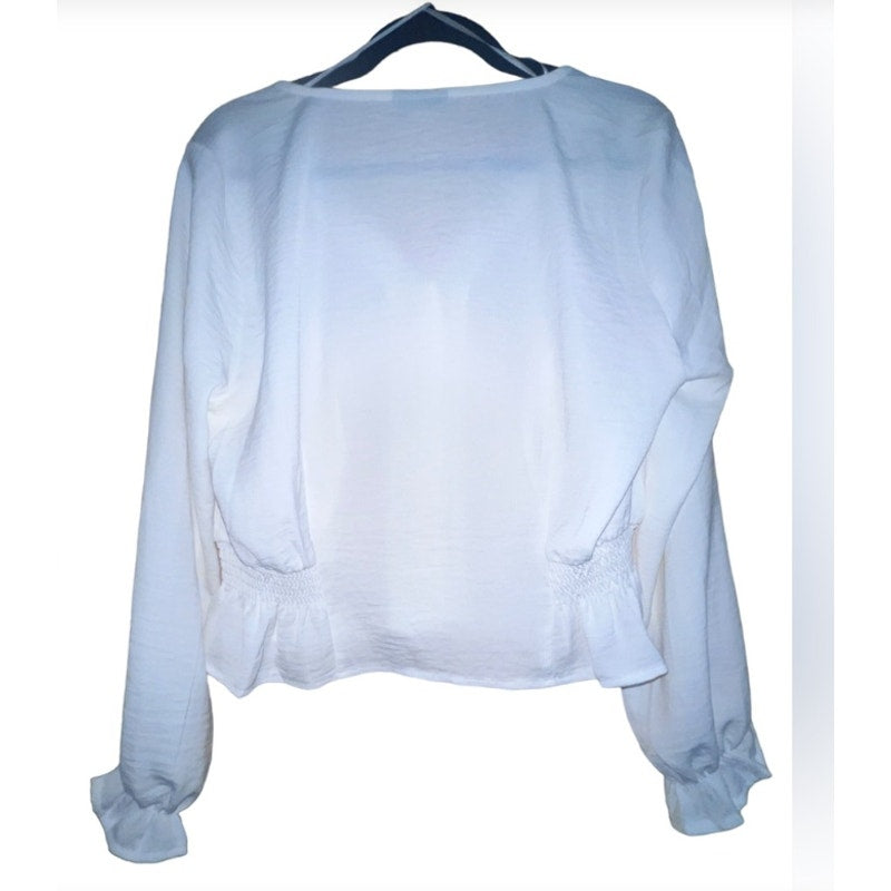 Topshop White blouse Peasant Crop Top Size 4 NWT Ruffle Neckline Puff Sleeve NEW