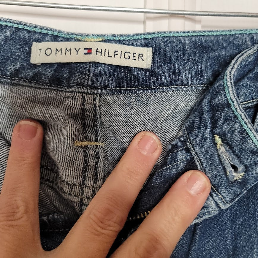 Tommy Hilfiger Jeans vintage 36" x 31" Bootcut Denim Blue Flap Pockets