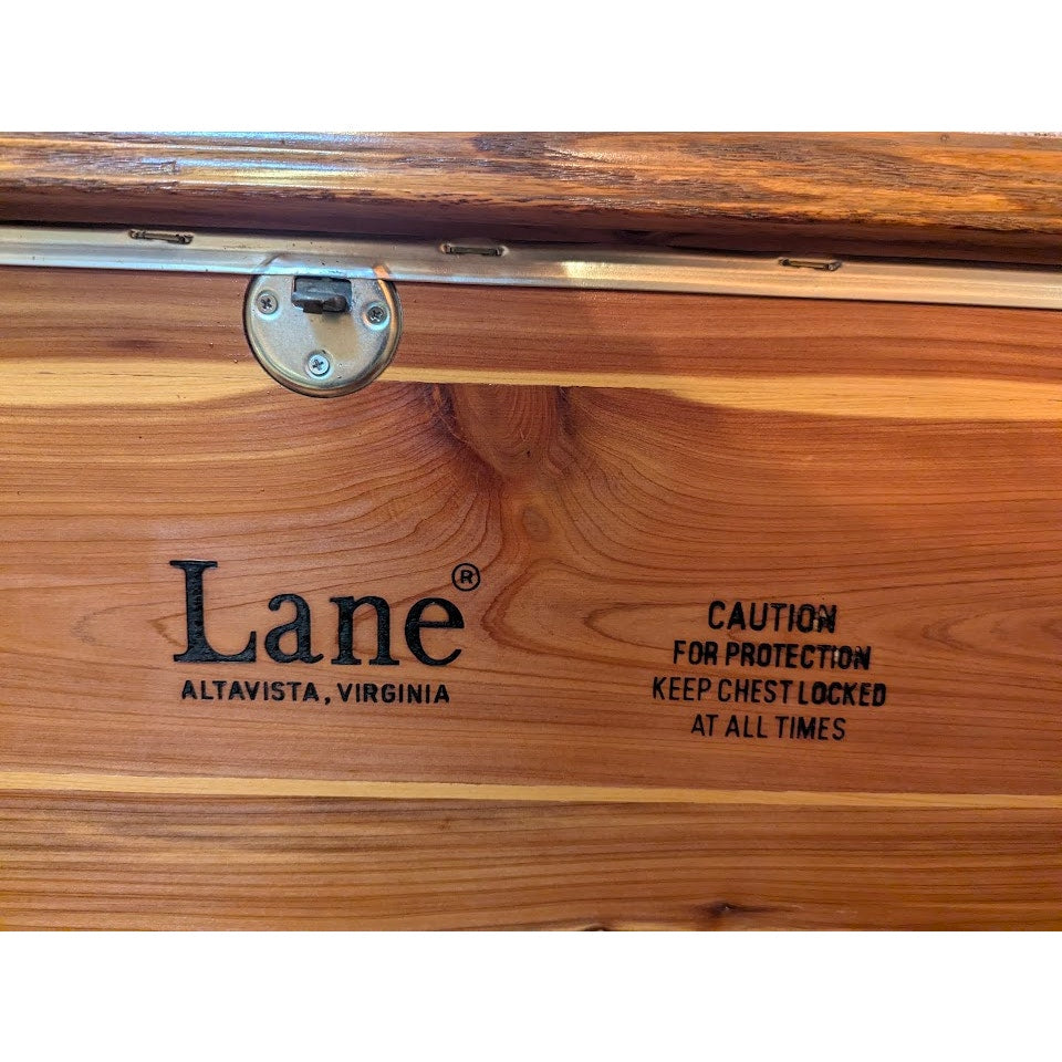 Secondhand Sandies: Lane cedar lined trunk bench storage