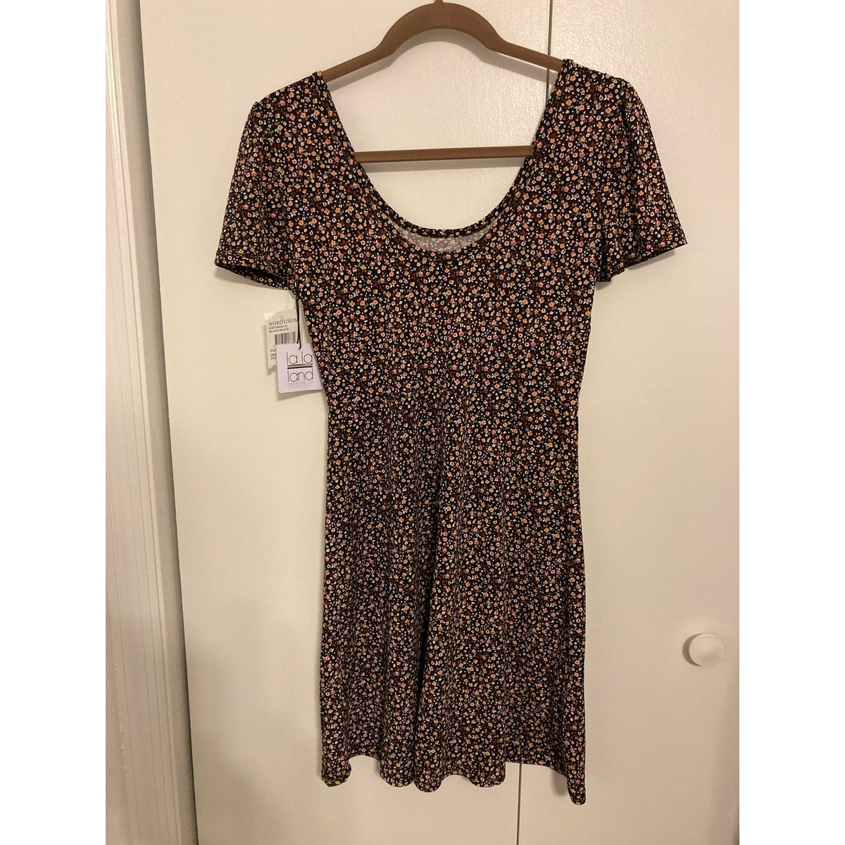 La La Land Mini Dress Medium Black Mauve Floral Print NWT Off Shoulder Empire