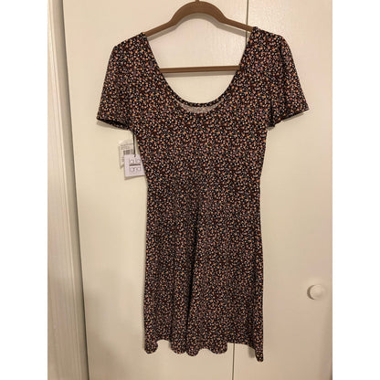 La La Land Mini Dress Medium Black Mauve Floral Print NWT Off Shoulder Empire