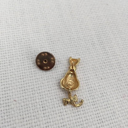 Cat and Mouse moving tail Pins Tie tacks Faux gold crystal and emerald chips