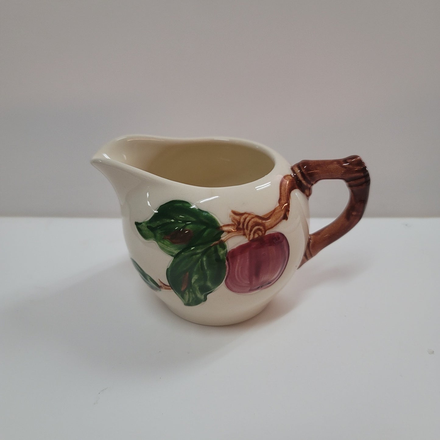 FRANCISCAN VINTAGE JUG PITCHER CREAMER Apple USA Backstamp
